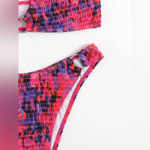 🌈 Shein Multicolor Tie-Dye Halter Bikini Set - Size M 🌈 - Picture 4 of 5